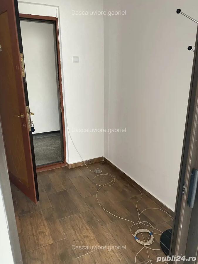 Garsoniera Pitesti Cartier Prundu Pret 142000 lei - 3