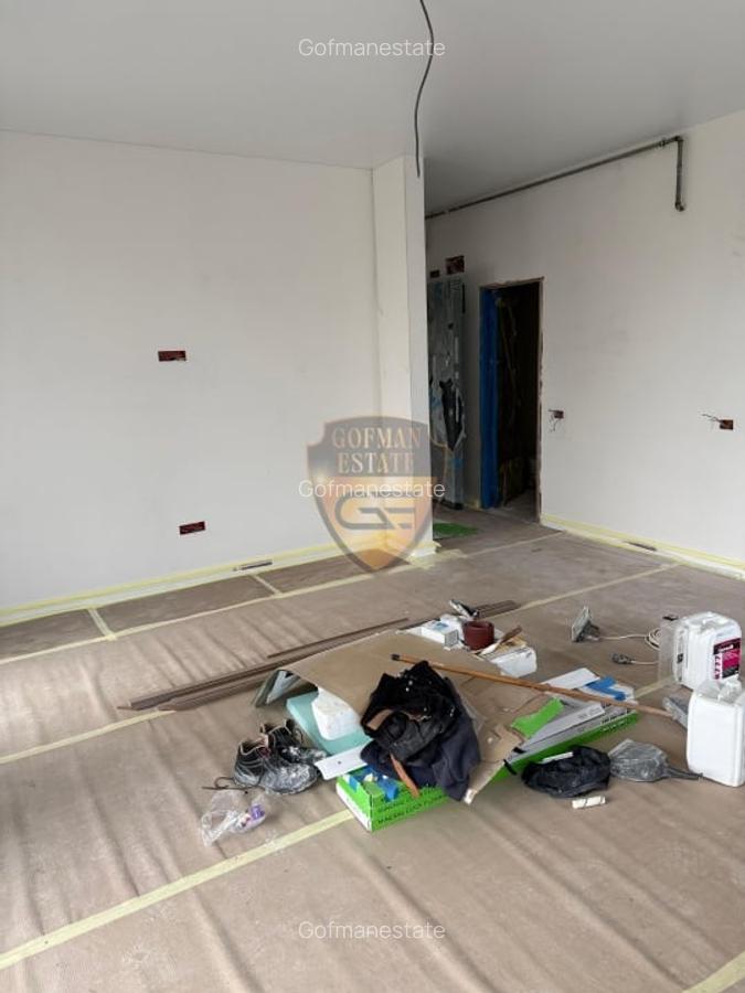 Apt 2 camere TOMIS PLUS, 61 mp parcare inclusa, terasa/balcon, et 4/4 lift - 3