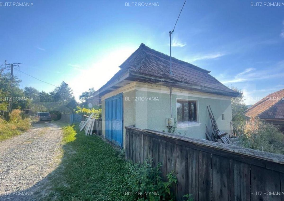 Casa de vanzare, 70 mp , teren de 3000 mp , Cacova Ierii - 3