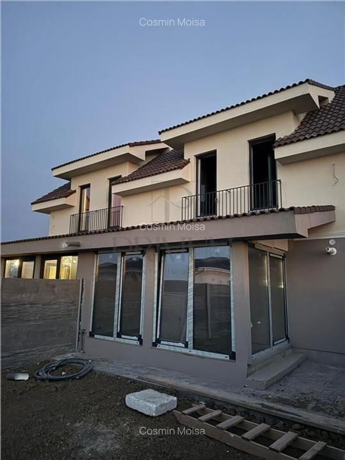 Duplex superb - compartimentare practica - bucatarie inchisa. - 5