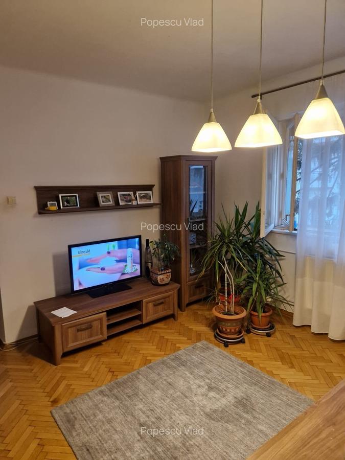 Obor Colentina Rose Garden cartierul German - metrou Obor 12 min. - 13