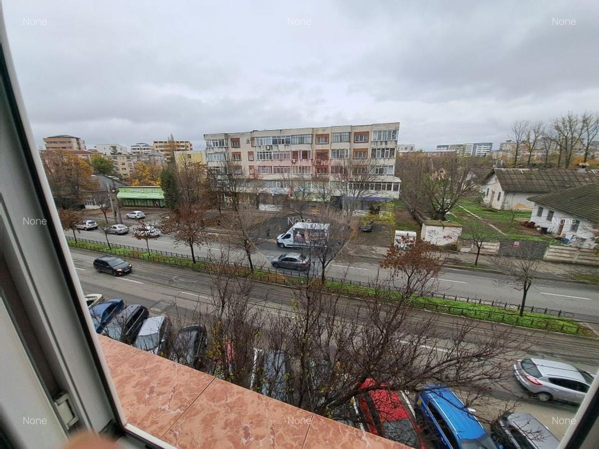 3 camere de inchiriat, zona Consul - 1