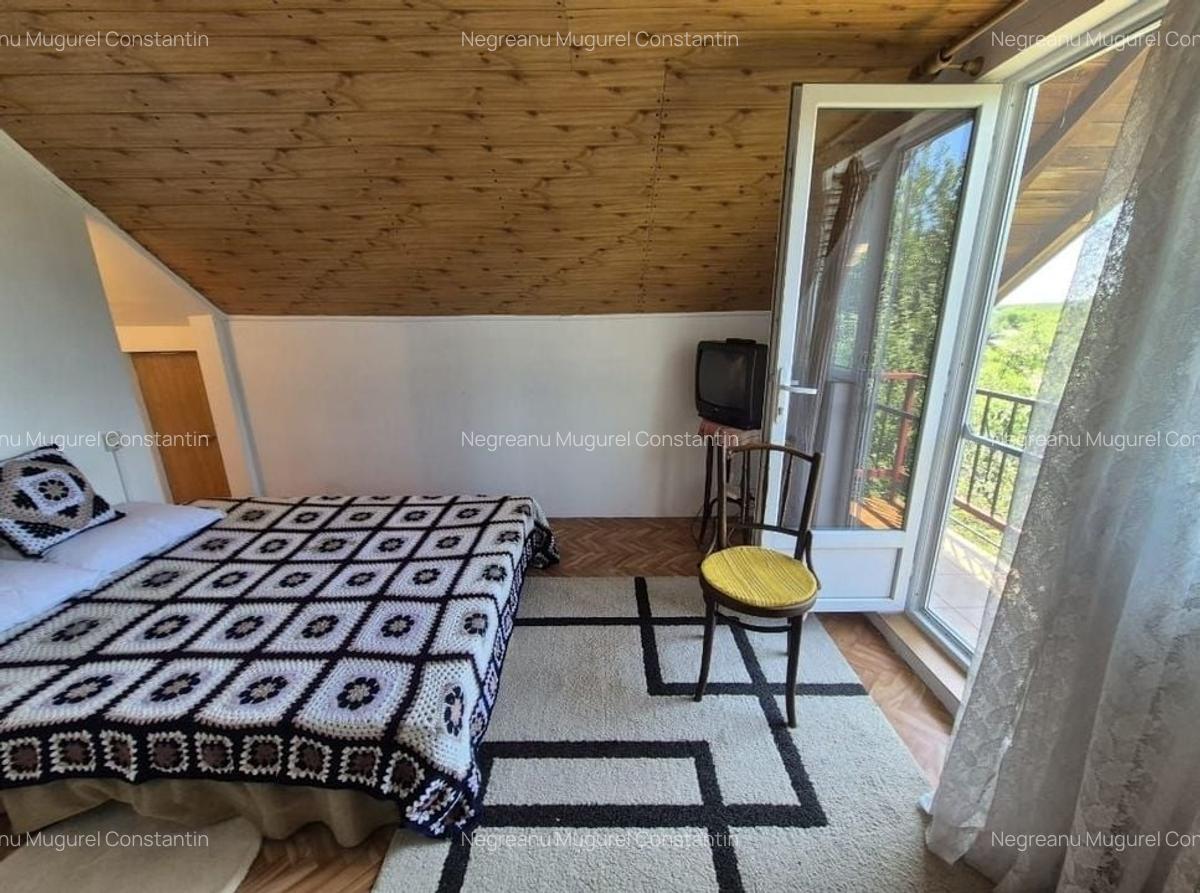 Casa Subsol+Parter +Mansarda 185 mp si teren intravilan 1670mp-Prahova - 10