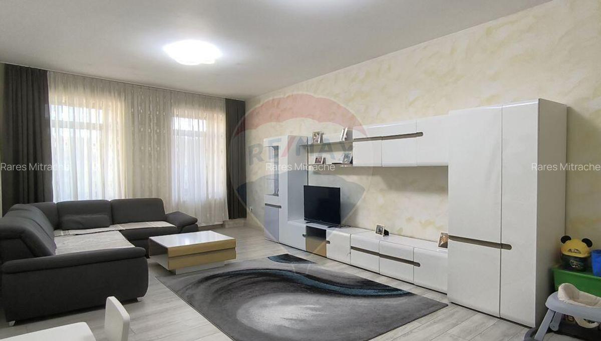 Casa unica, spa?ioasa, in zona centrala a ora?ului... - 23