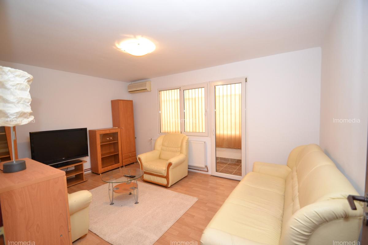 Ap. 2 camere, decomandat, zona Medicina - 2