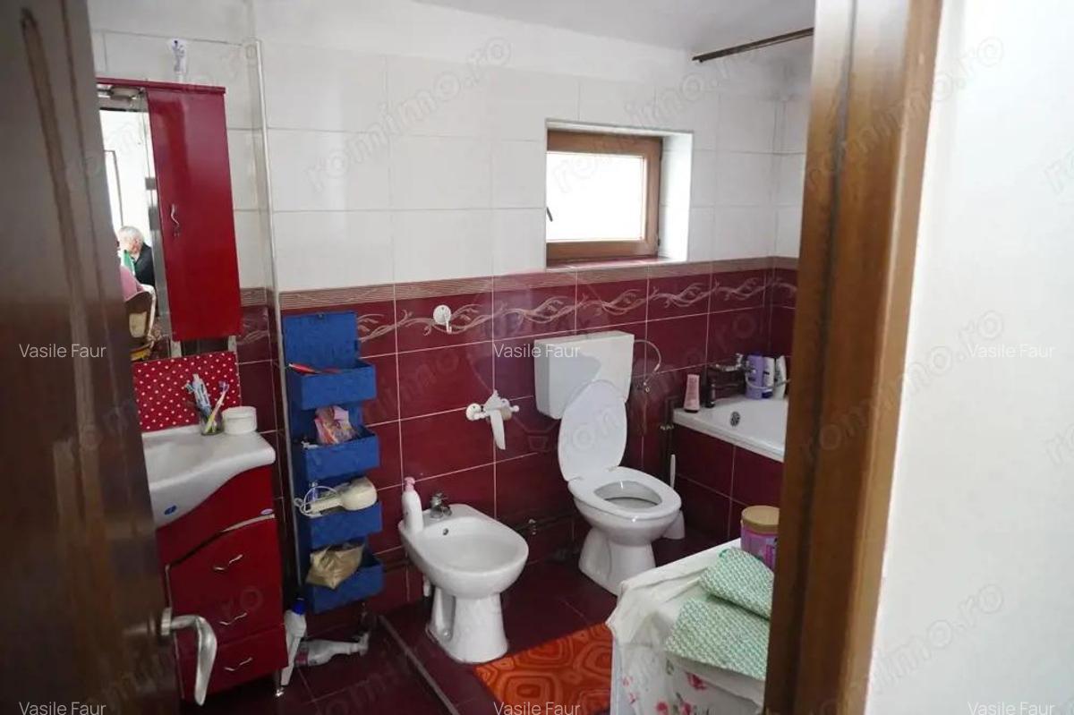 Casa / Vila cu 3 camere de vanzare in zona Sud-Est - 7