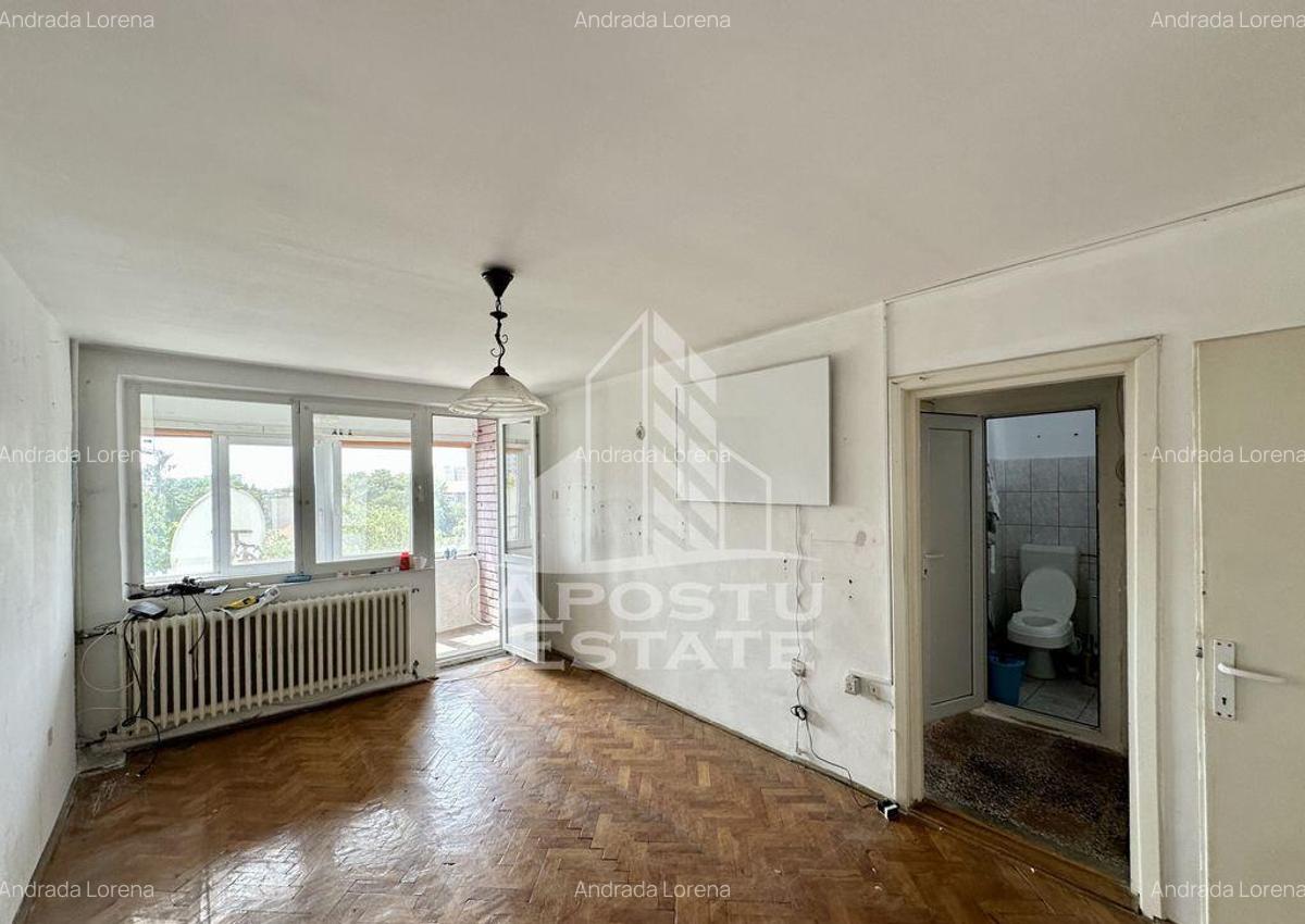 Apartament cu 2 camere, etaj intermediar, Torontalului - 1