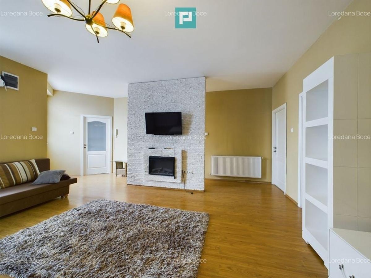 Apartament cu 3 camere Ultracentral - 2