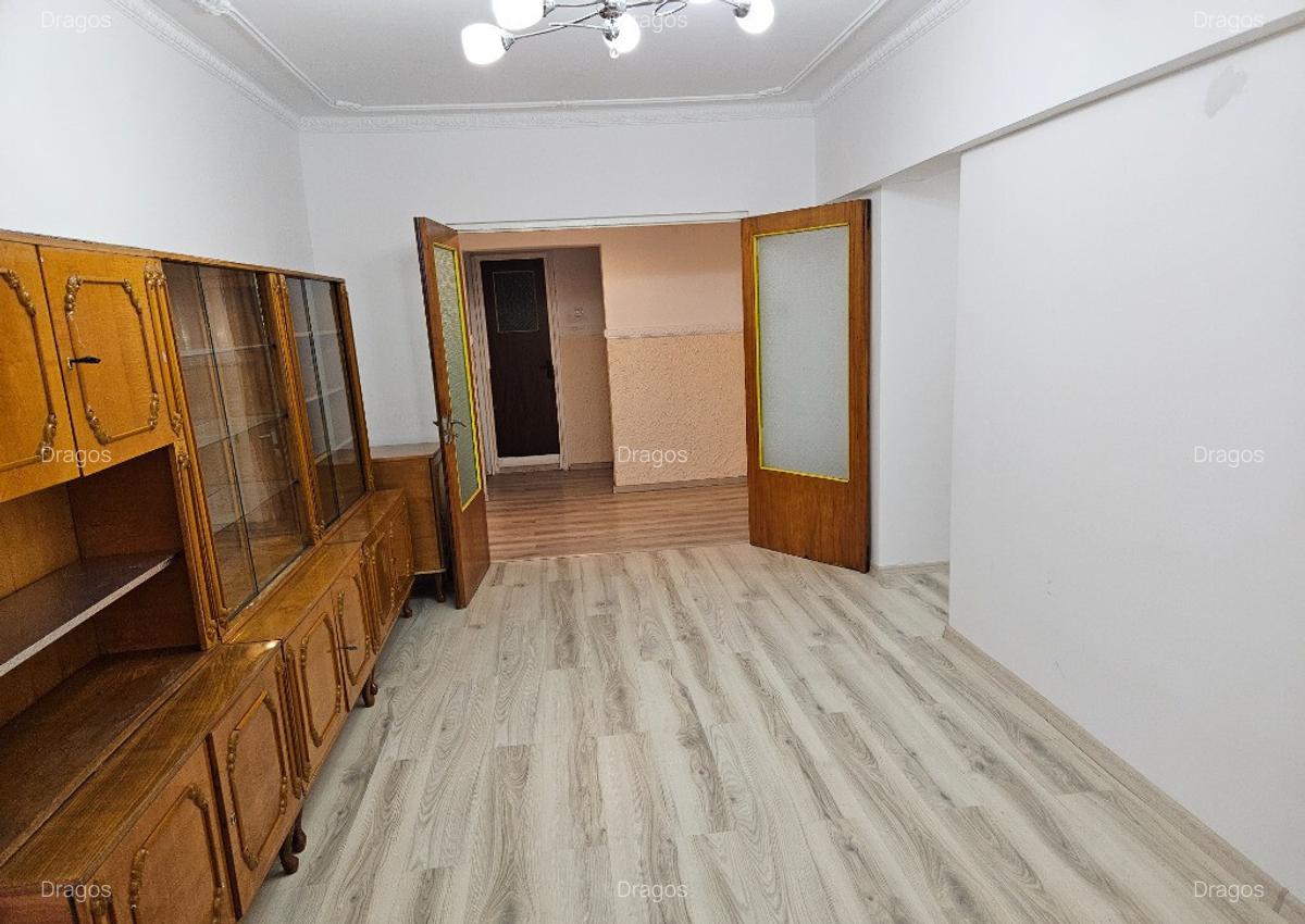 Inchiriere apartament 4 camere Tineretului, langa metrou si parc - 3 Inchiriere apartament 4 camere Tineretului, langa metrou si parc - 3