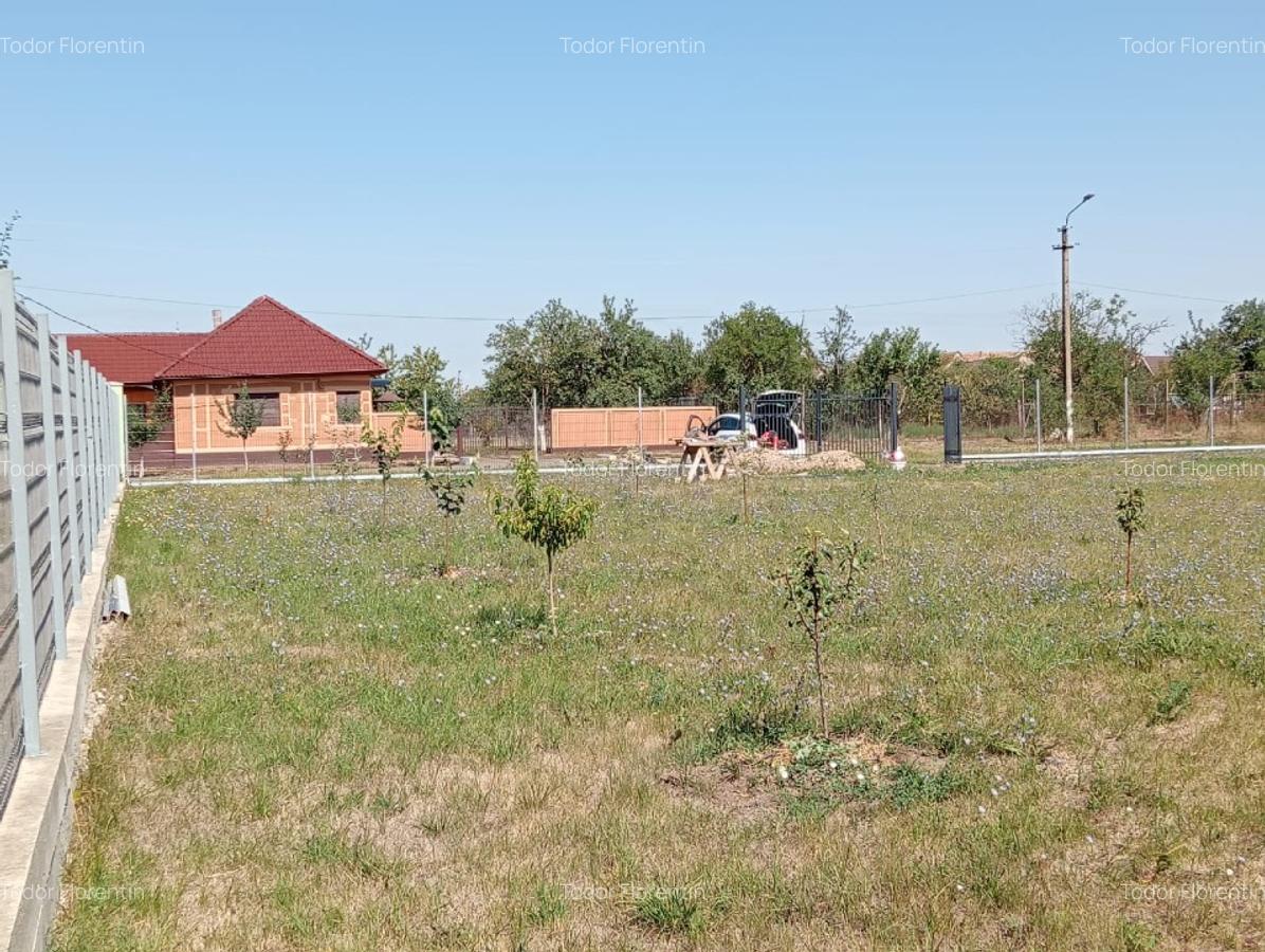 Vând teren intravilan construcții casa in vatra satului - 2