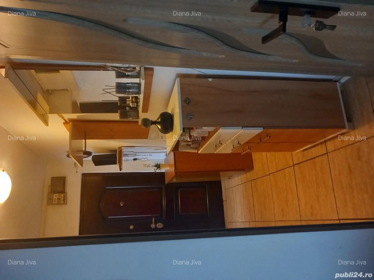 Proprietar vand apartament 3 camere, 2 balcoane, 1 minut de Spitalul Jude?ean - 1