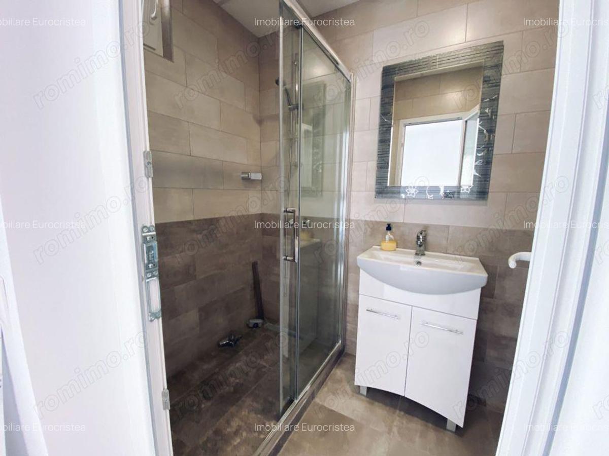 Pensiune P+1E de vanzare in Costine?ti , Jud. Constan?a - 2