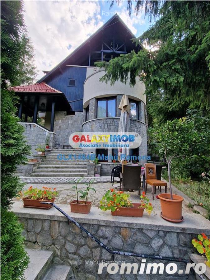 Vila superba, 9 dormitoare, pretabila pentru pensiune, Sinaia - 10