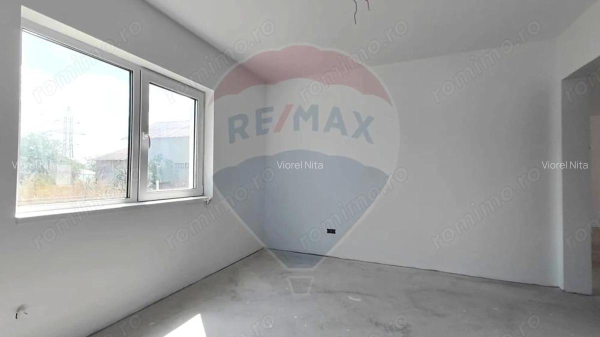 Casa / Vila cu teren 371 mp de vanzare in Cumpana - 7