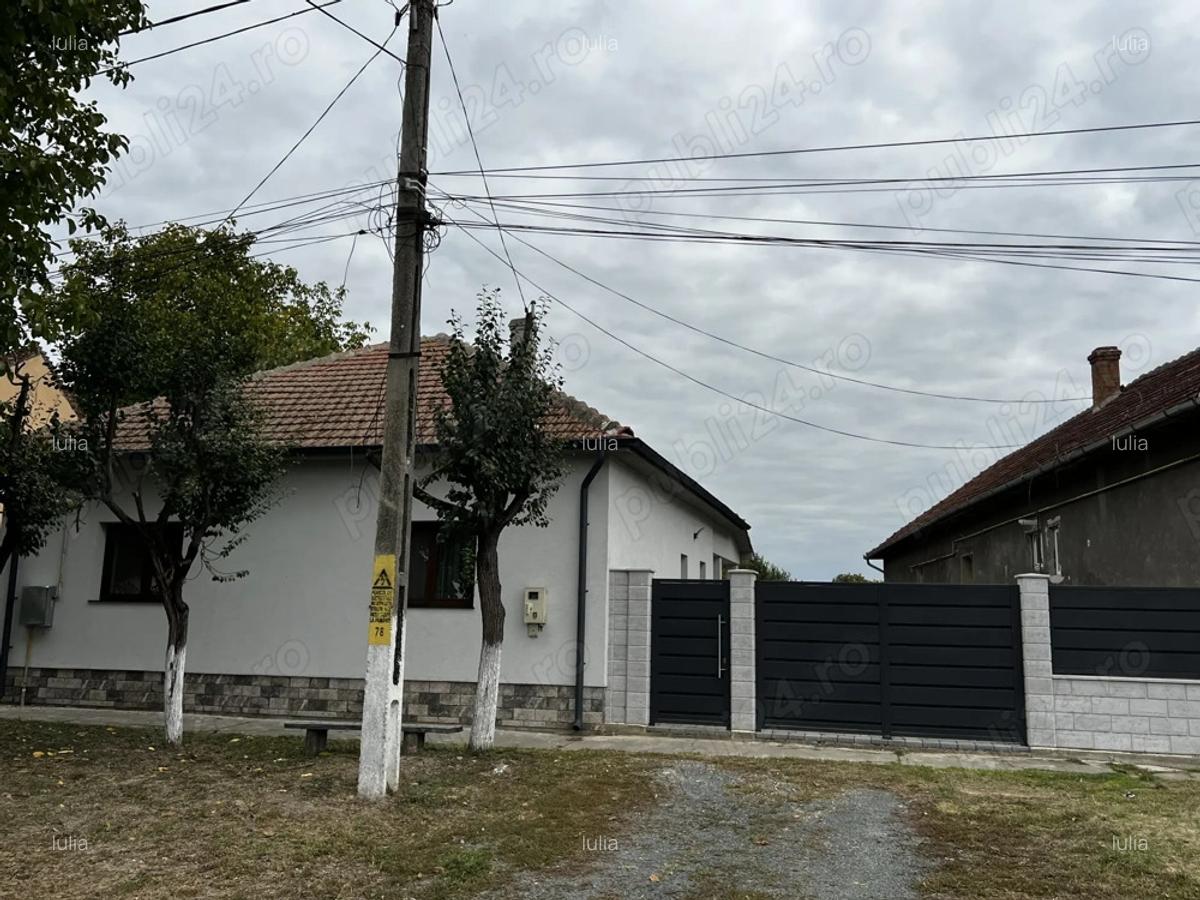 Casa de vanzare la cheie ocupabila imediat - 1