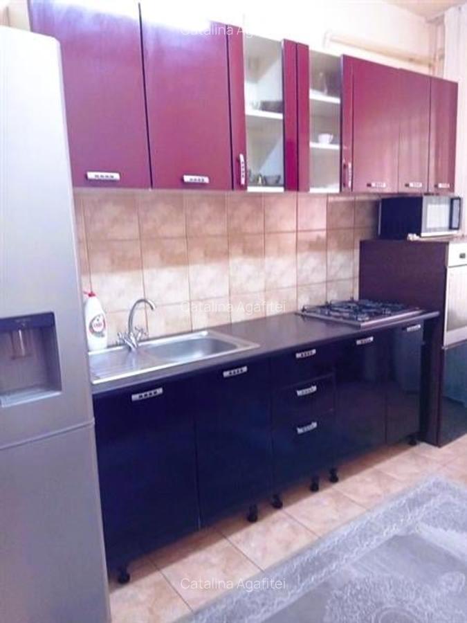 Apartament 2 camere, decomandat, parter inalt. Zona Racadau - 5