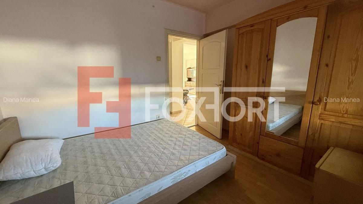 Apartament cu 4 camere, de inchiriat, in Centrul orasului - 9