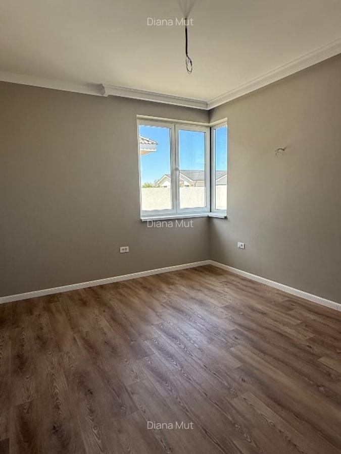 CASĂ NOUĂ finisată la cheie în cartierul Viena Residence Oradea ! - 5