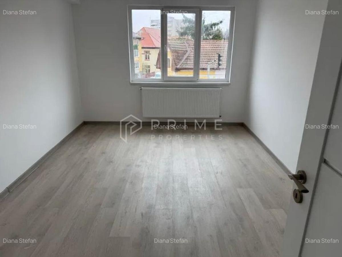 Apartament 2 camere, complet renovat – zonă centrală - 4
