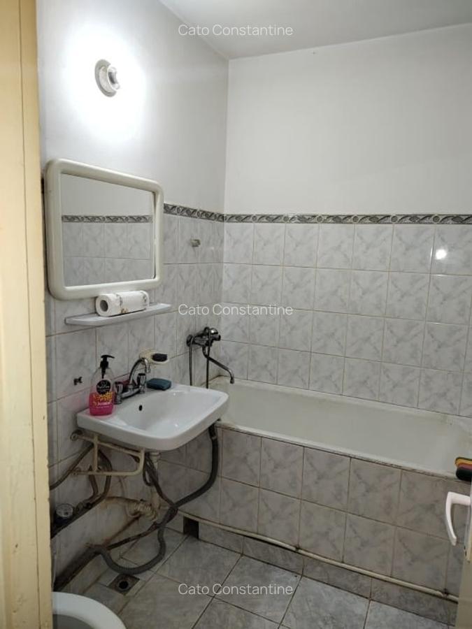 VAND APARTAMENT 2 CAMERE ZONA STADION-LANGA MAGAZIN BERLIN - 4