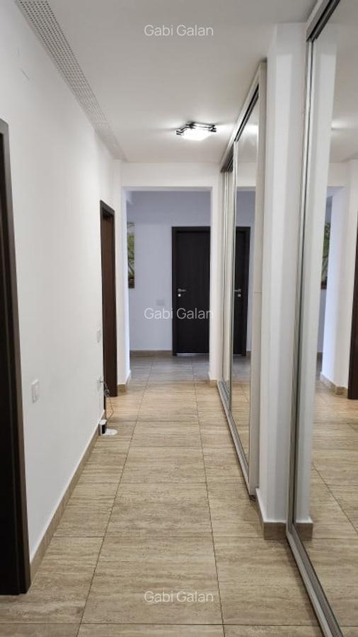 Apartament cu 3 camere decomandat, mobilat în Cetatea - 9