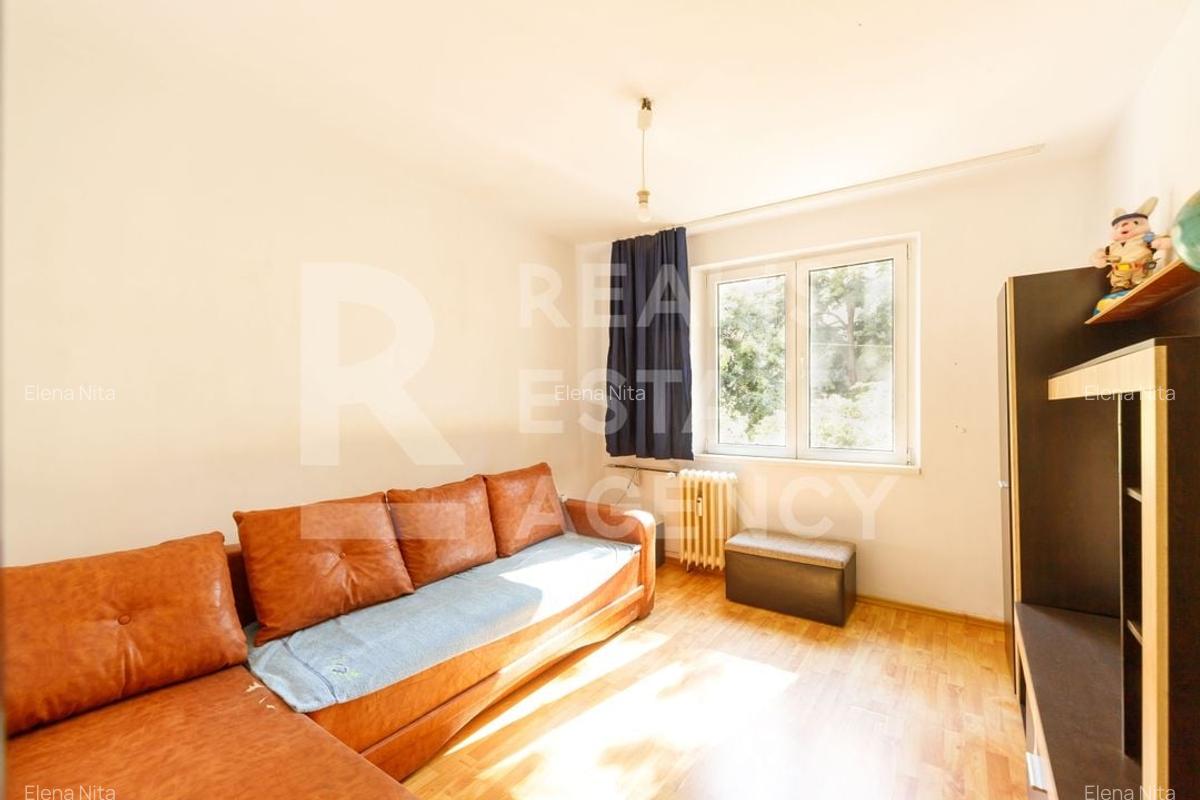 Vânzare, apartament, 3 camere, etaj 1, Str. Cristea Mateescu - 11