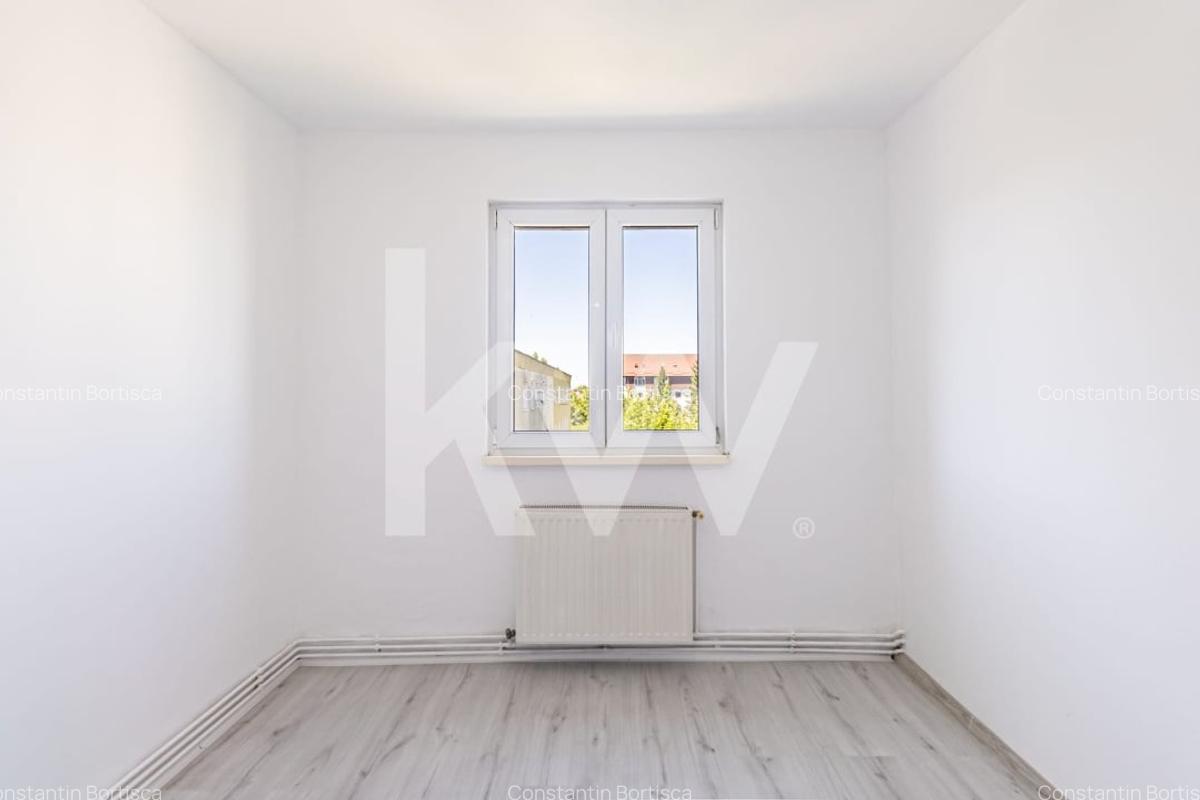 Apartament cu 2 camere semidecomandat în Florilor - 3