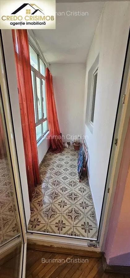 Vand apartament 4 camere etajul 1 zona Micro 4 - 9 Vand apartament 4 camere etajul 1 zona Micro 4 - 9