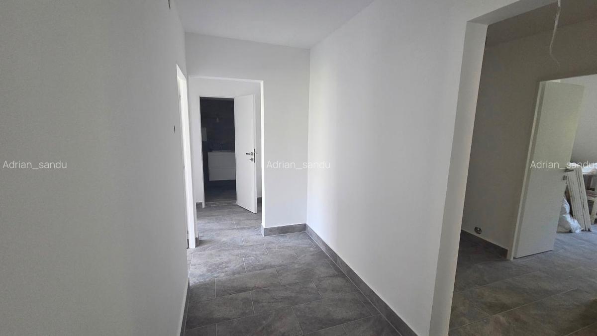 Apartament cu 4 camere decomandat în Militari - 10