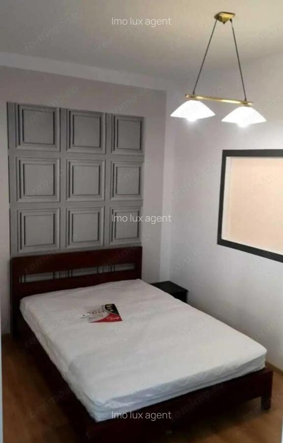 Garsoniera in zona Izvor langa Facultatea de Biologie - 1