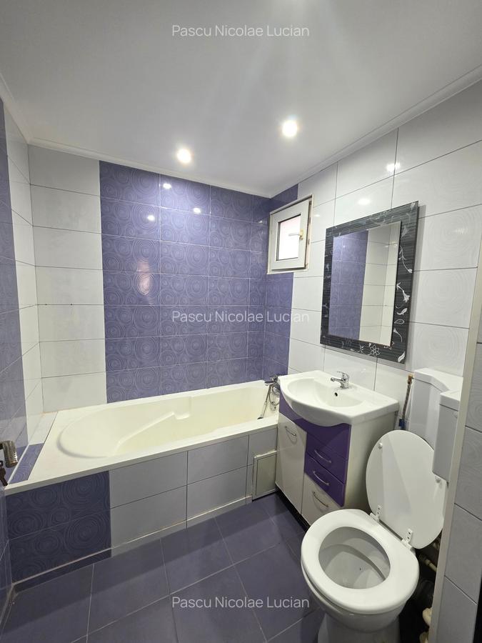 EROII REVOLUTIEI, str. Vigoniei, metrou, decomandat, 50 mpu, renovat, parcare - 14