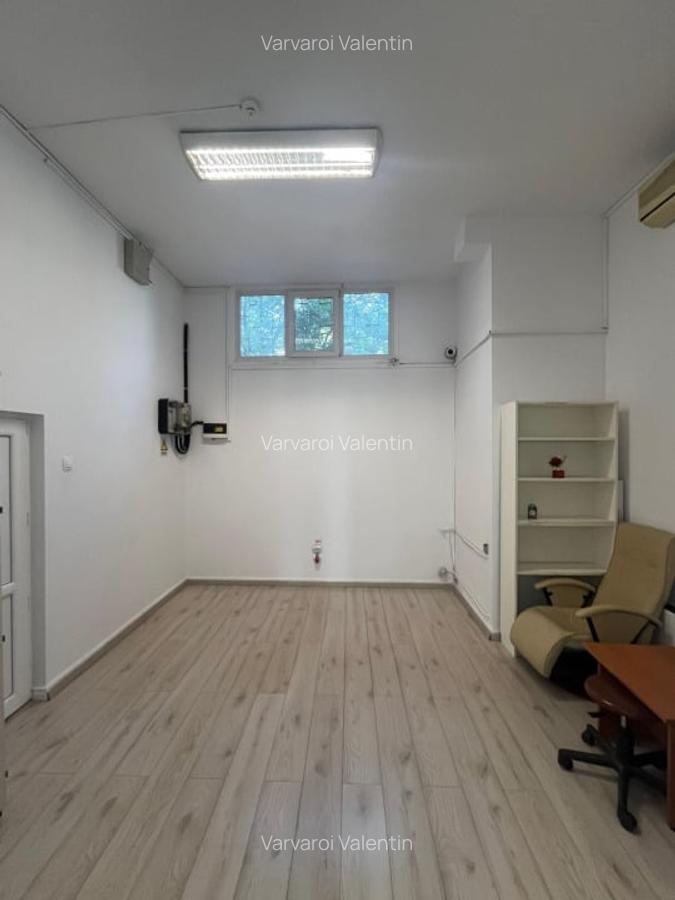 Spatiu comercial stradal Bd.Unirii - Traian - 70 mp - 6