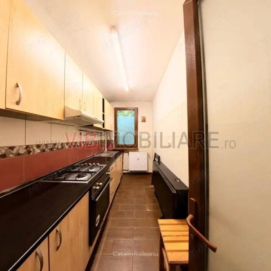 Garsoniera - Romancierilor - etajul 1 - 5