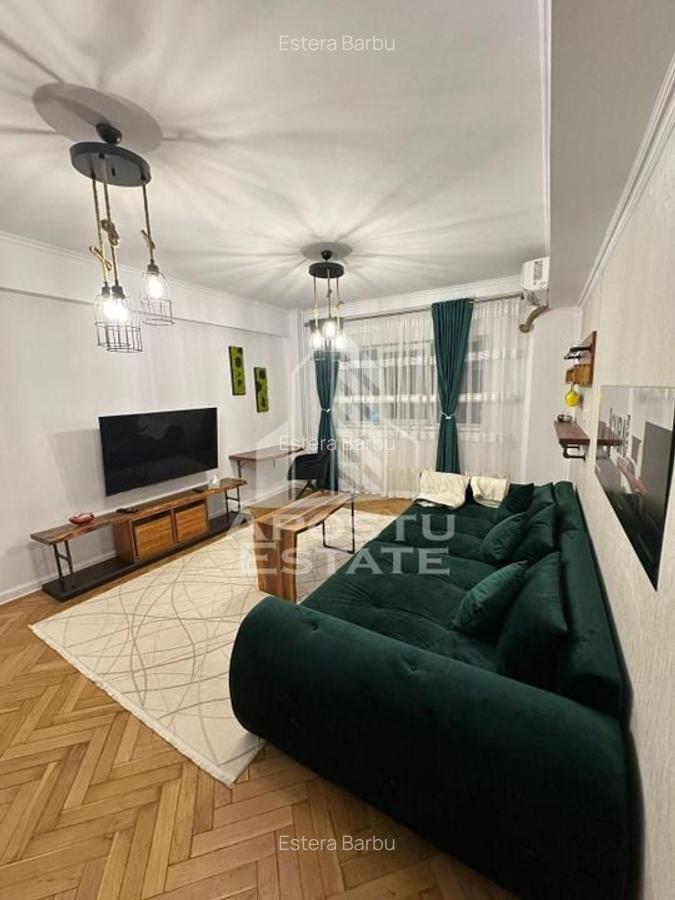 Apartament cu 2 camere decomandat, mobilat în P-ța Unirii - 4