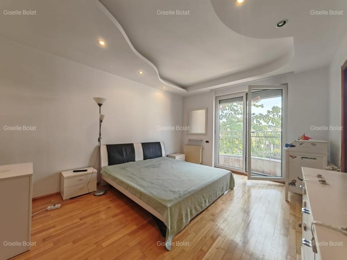 Inchiriere vila spatioasa Iancu Nicolae - piscina, util 800 mp, teren 1.600 mp - 12