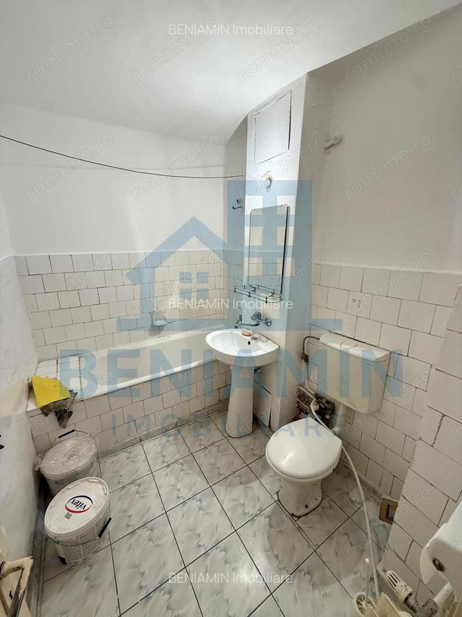 2 decomandate - etaj 3 - 1980 - Craiovita Noua - Fortuna. - 9