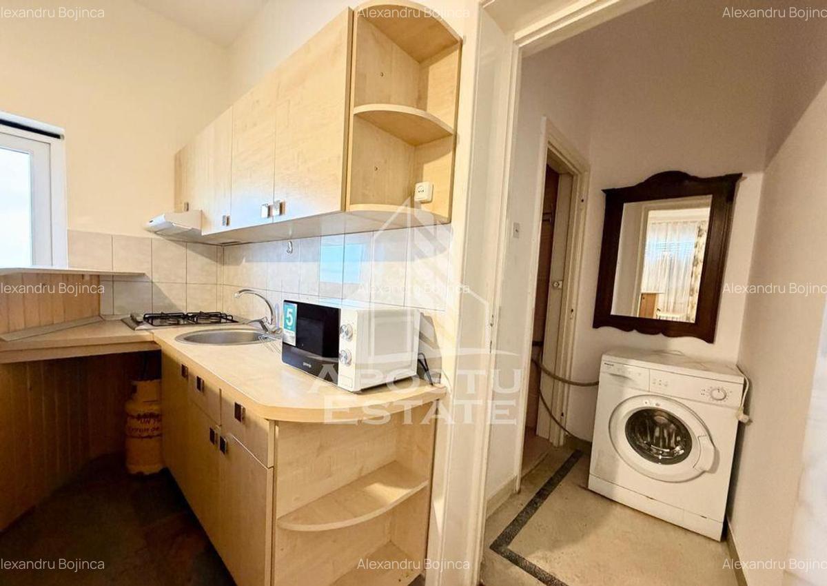Apartament cu o camera, centrala ,2 locuri de parcare, Gi... - 5