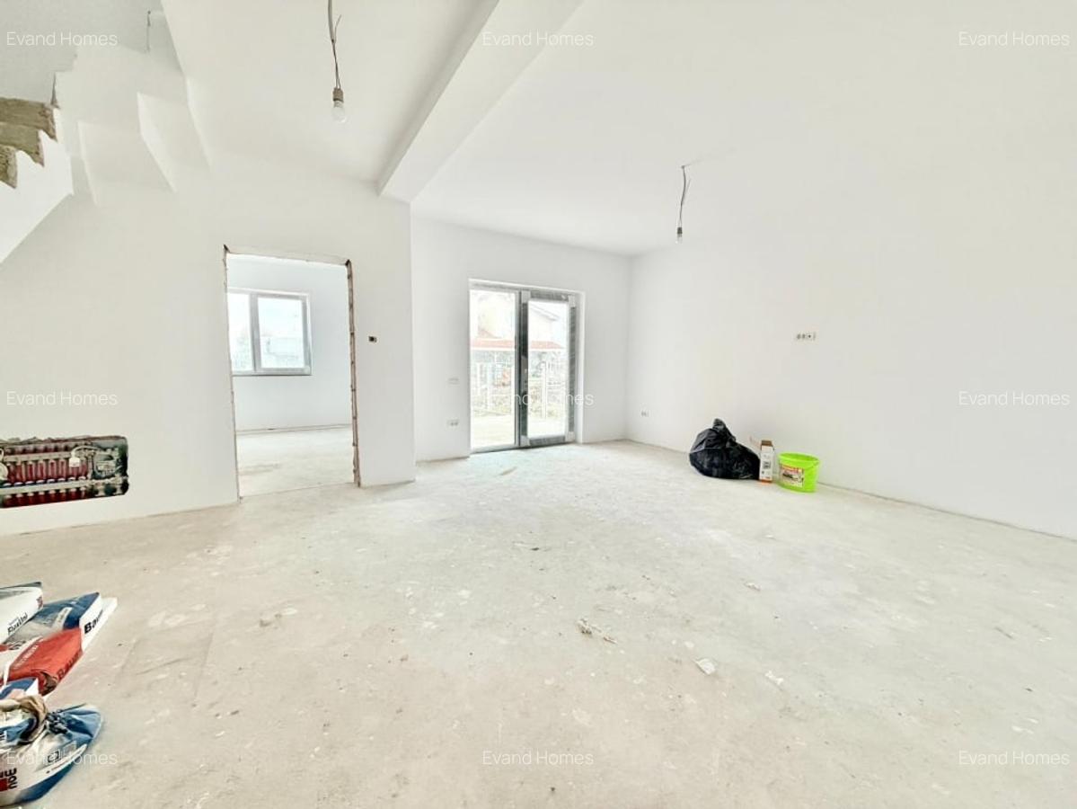 Direct proprietar - Duplex 4 camere, 2 bai - Toate utilitatile - Mosnita - 12