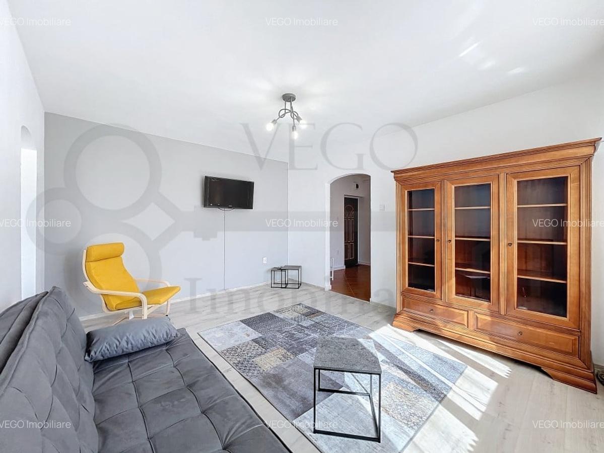 2 camere semidecomandat, 50 mp, parcare, Centru, Piata Mihai Viteazul - 1