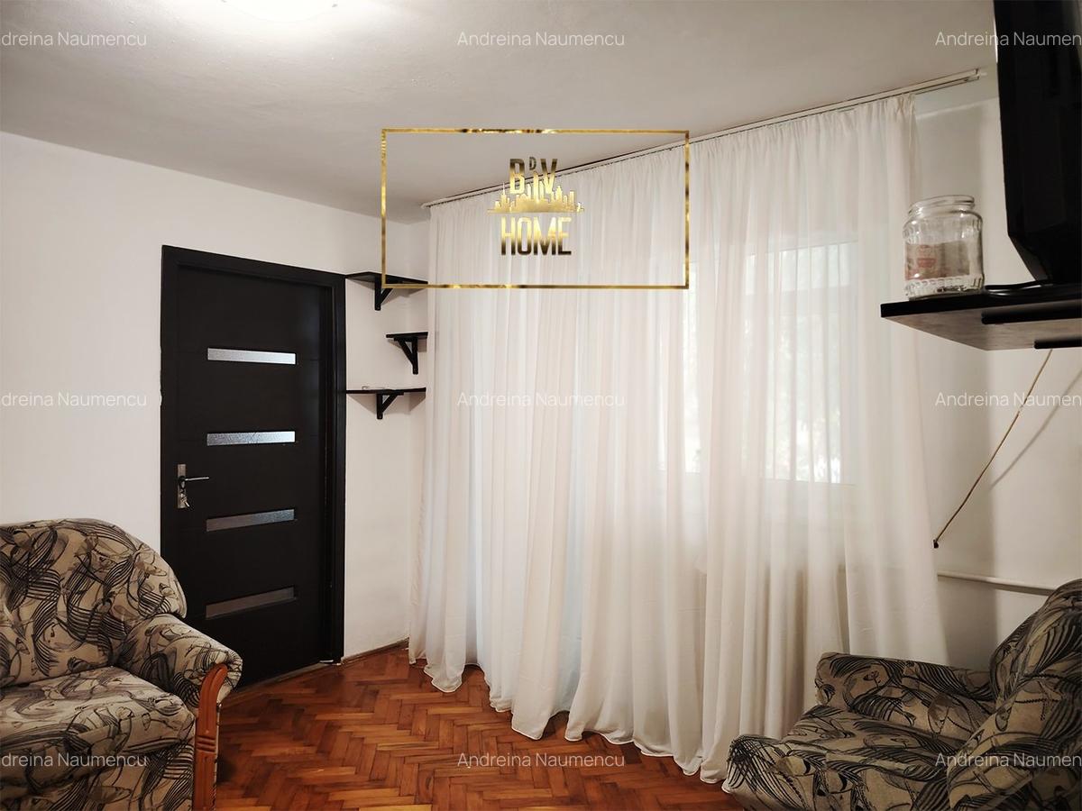 2 camere Etaj 1, Piata Brotacei, INCHIRIERE - 3 2 camere Etaj 1, Piata Brotacei, INCHIRIERE - 3