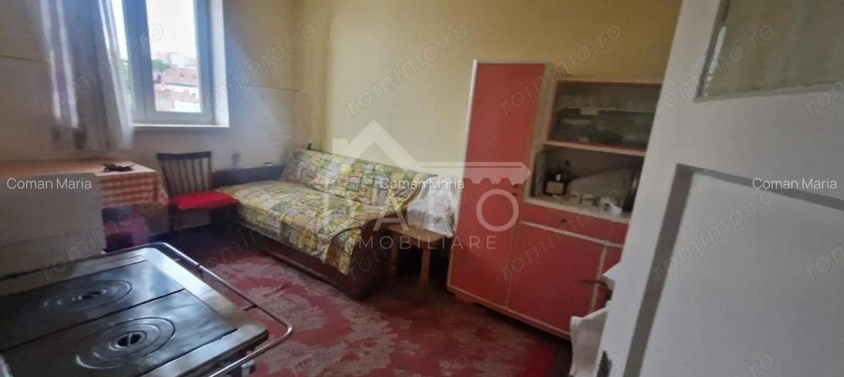 Va^nd apartament cu o camera in zona semicentrala a orasului - 10
