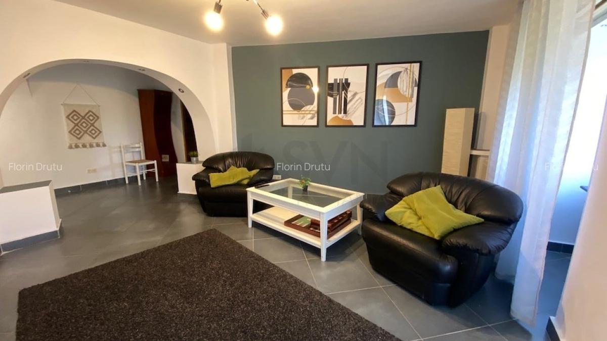 REA1024433 B-dul Unirii - 3 camere - vedere bulevard - 3