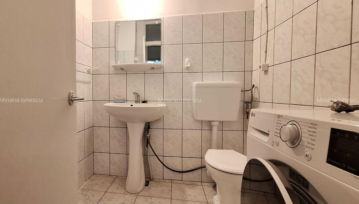 Apartament renovat cu 3 camere - zona Andrei Saguna - 14
