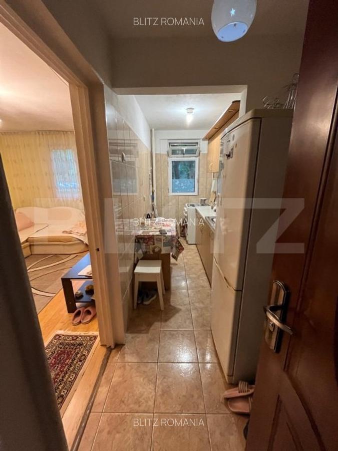 Apartament de vanzare, cu 2 camere, 37 mp, zona Pantelimon - 1
