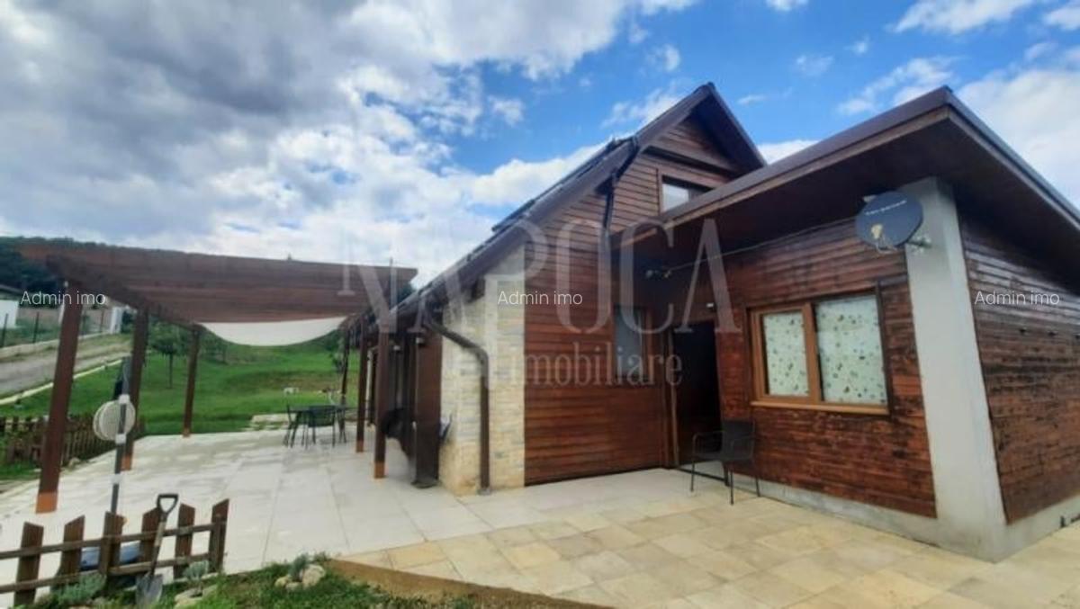 Casa 4 camere de vanzare in Salicea - 2