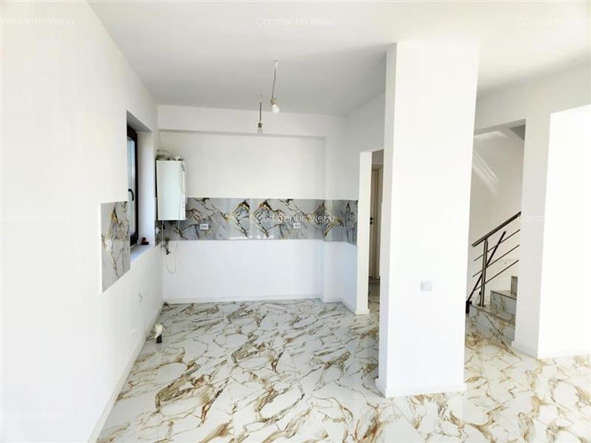Vila superba, 2025, P+E, toate utilitatile,  Harman, Brasov - 7
