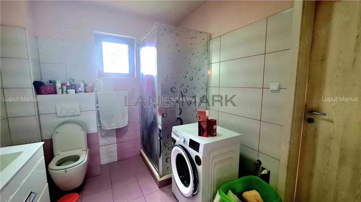 Vila individuala Sanandrei, la asfalt, zona superba COMISION 0! - 12