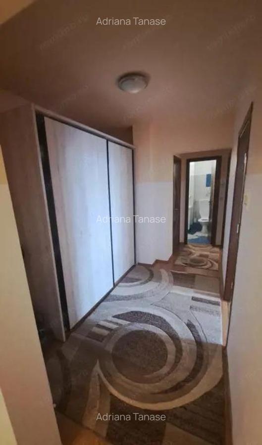 Apartament cu 3 camere 67 mp, etaj intermediar, situat in zona Vlahuta - 3