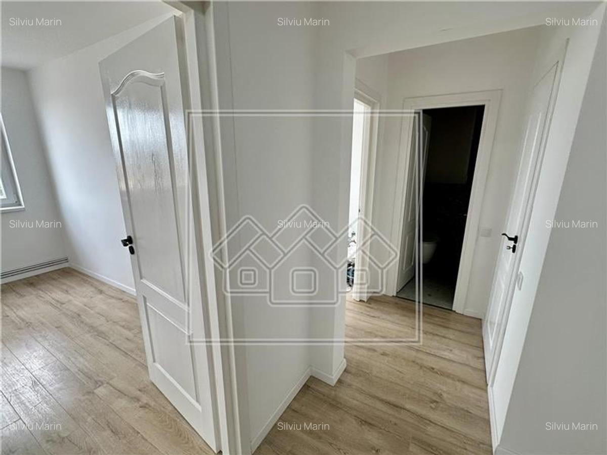 Apartament in Sibiu - 3 camere, decomandat, etaj intermediar - 15