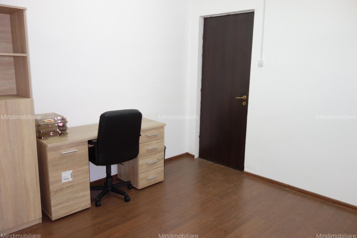 Basarabia, spatiu birou - suprafata 15 mp, etaj 1 - 2